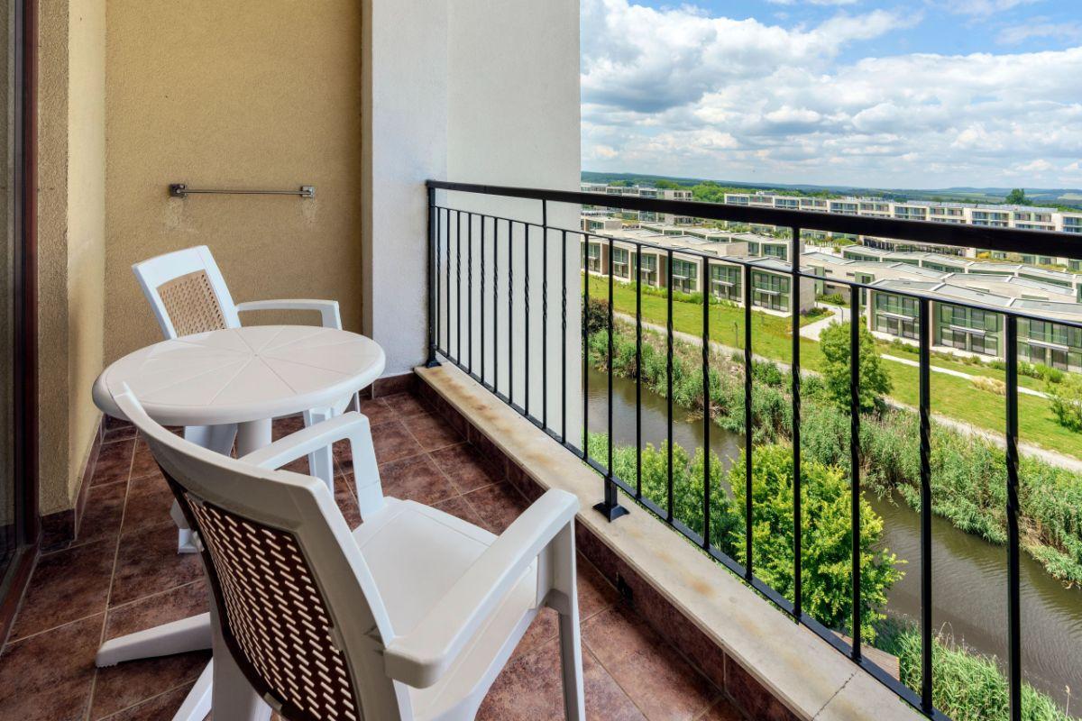 CAMERĂ DUBLĂ SUPERIOARĂ CU VEDERE LA PARC  Alua Helios Bay Obzor CAMERĂ DUBLĂ SUPERIOARĂ CU VEDERE LA PARC  Alua Helios Bay Obzor